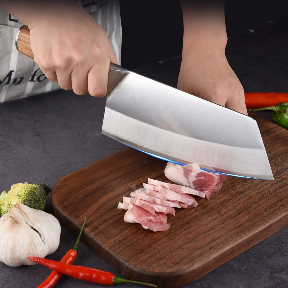 7-inch High Carbon Steel Full Tang Chef Knife with Wood Handle K674645