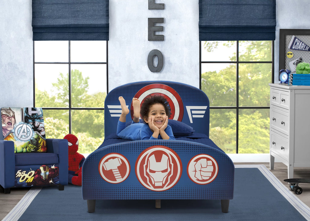 Upholstered Twin Bed V423574