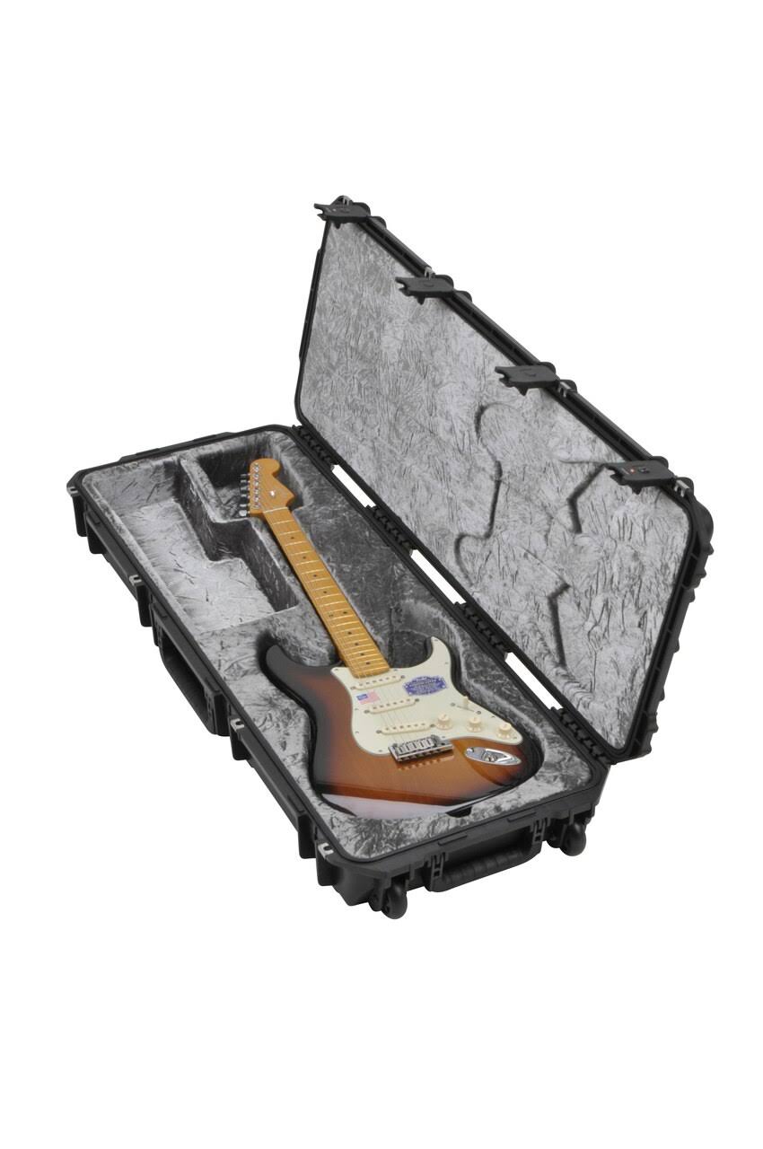 Waterproof Guitar Case P256208
