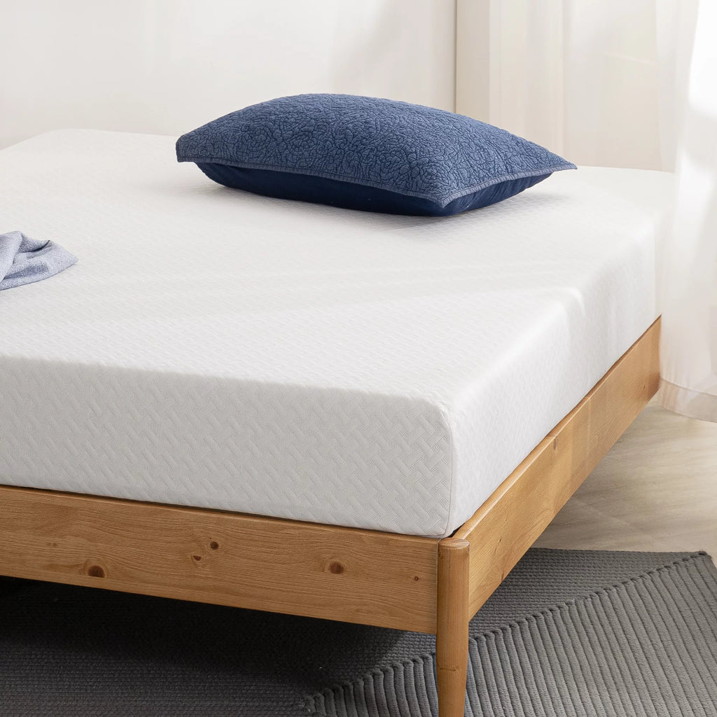 Queen Gel Memory Foam Mattress U1814