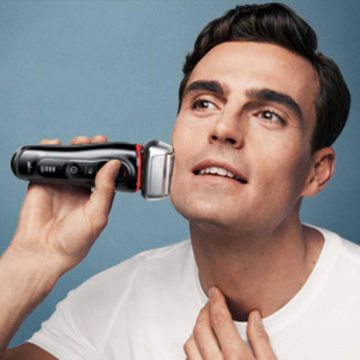 Silver Electric Shaver, Wet and Dry, Rechargeable Cordless Razor with Clean & Charge Station and Travel Case N676
