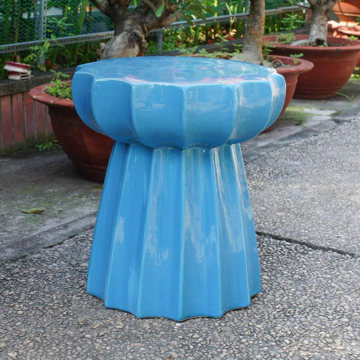 Round Scalloped Ceramic Garden Stool V63750