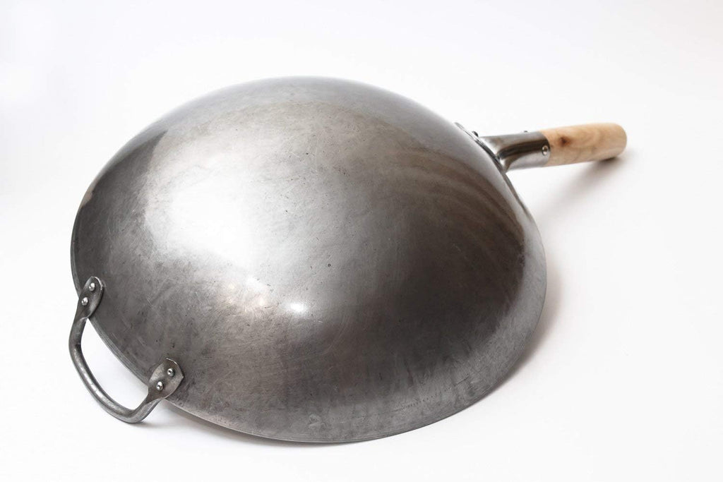14 Inch Hand Hammered Carbon Steel Wok B29119