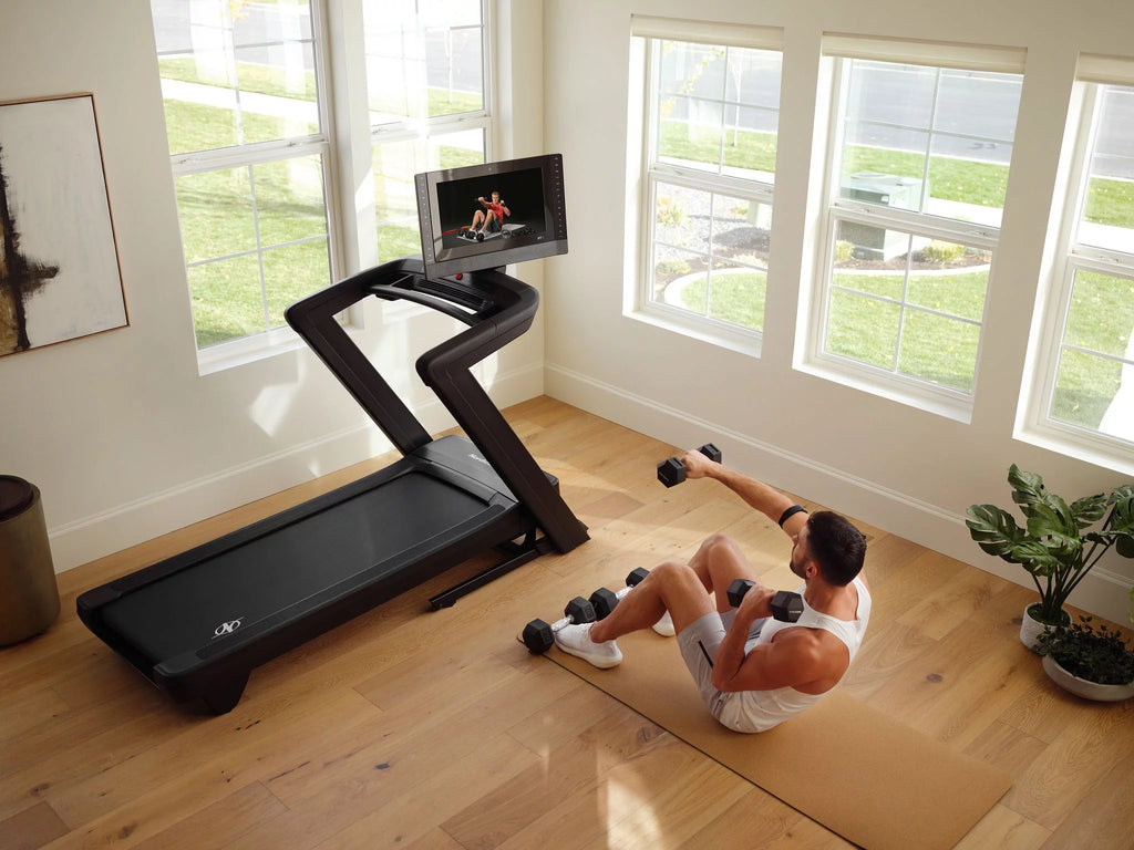 Treadmill with 22” Pivoting Touchscreen I189