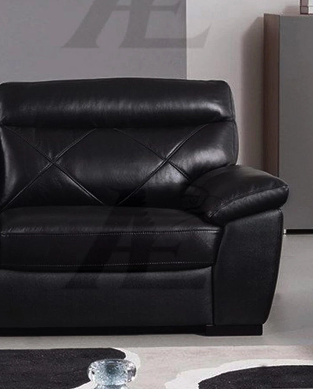 Black Italian Leather Sofa and Loveseat Set N8336