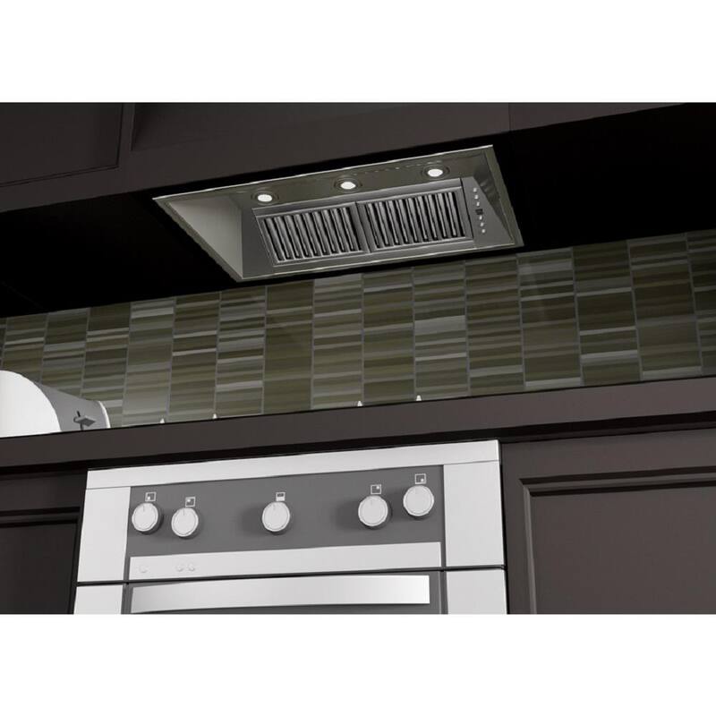 46 in. 700 CFM Stainless Steel Range Hood Insert L2738