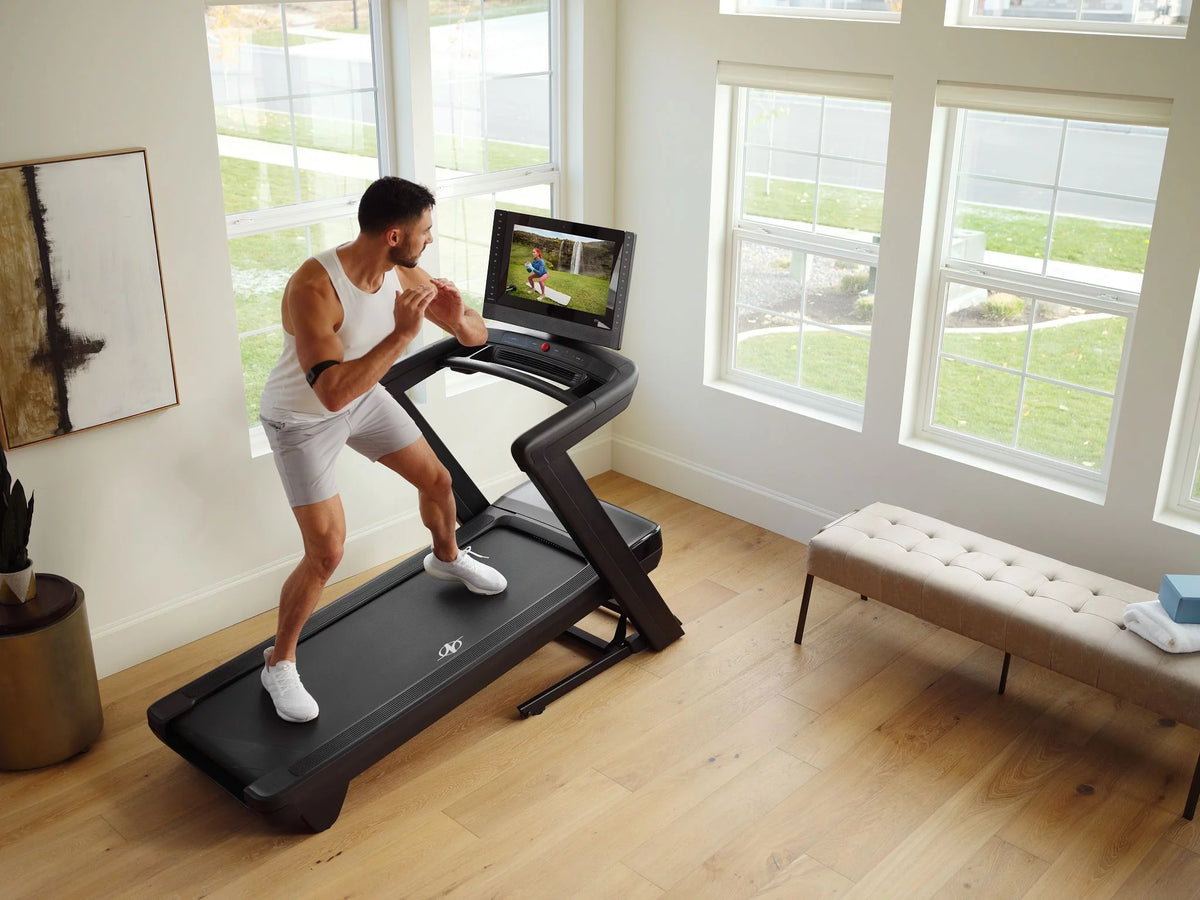 Treadmill with 22” Pivoting Touchscreen I189
