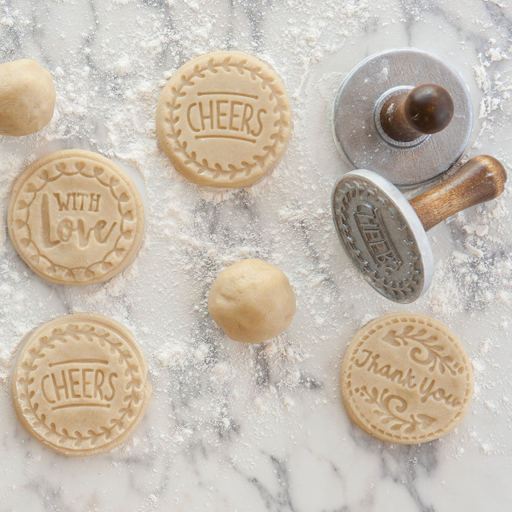 Cast Aluminum Cookie Stamp Set O669818
