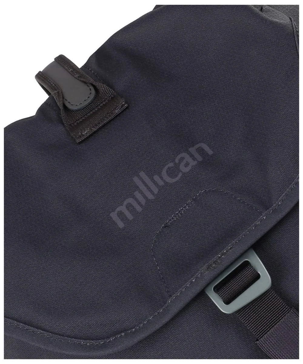 18L Rucksack E7444
