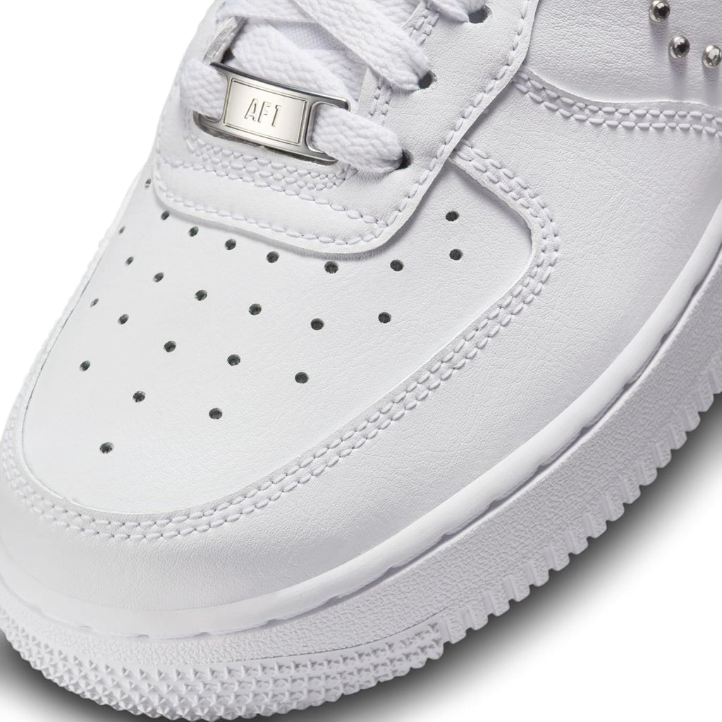 Air Force 1 Women's Size 7.5 O2787