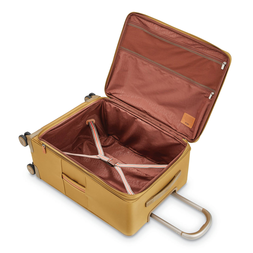 Safari Expandable Spinner Carry On F133
