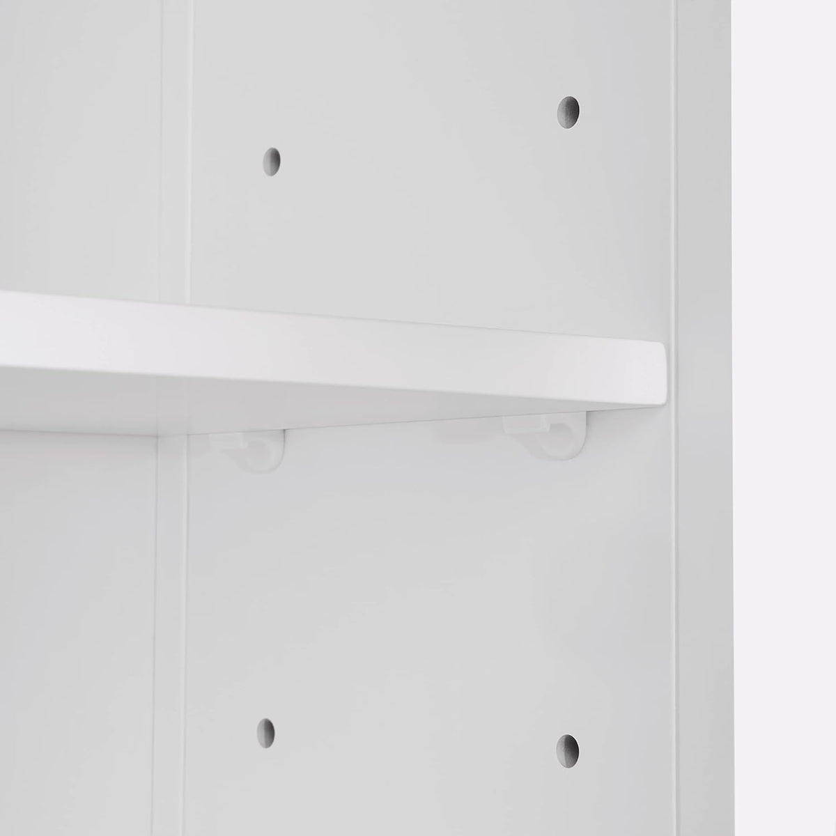 White Two Door Wall Cabinet I7556
