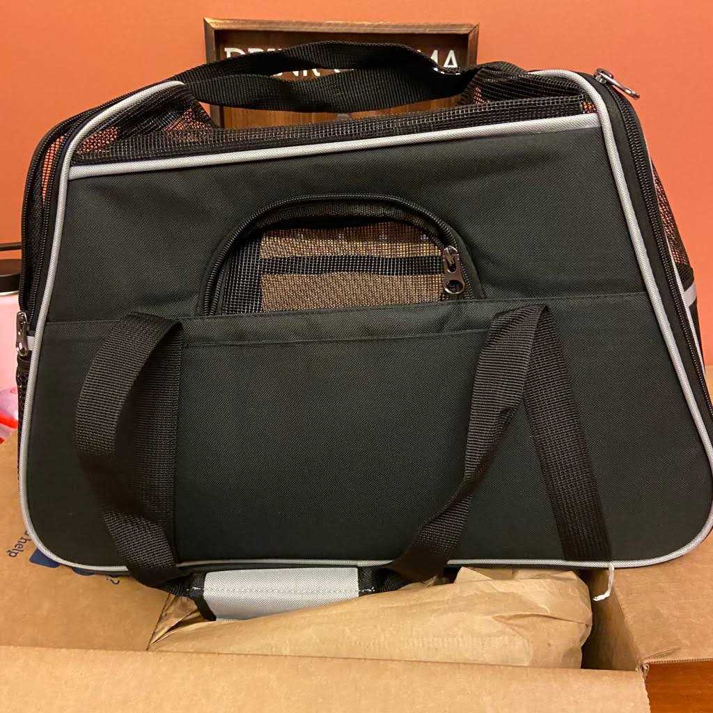 Dog & Cat Carrier Bag C391