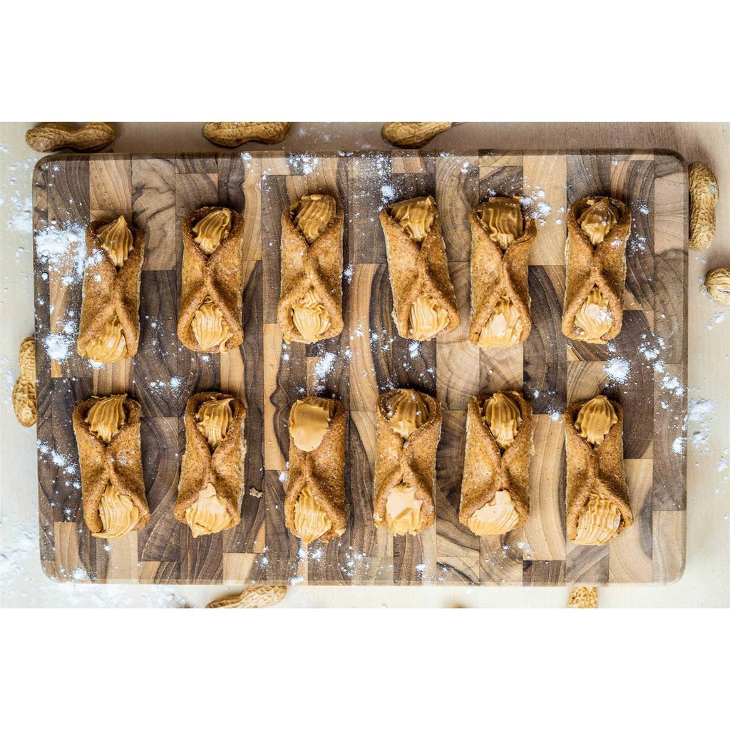 Peanut Butter Cannolis Q762