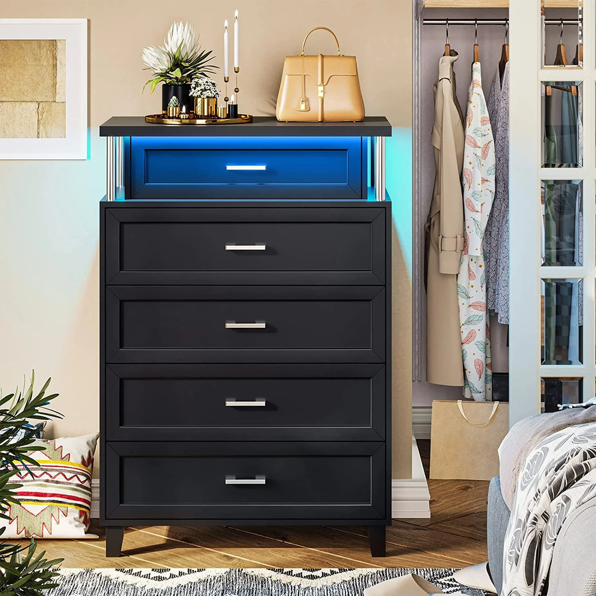 Black 5 Drawers Wood Dresser with LED Light X8411