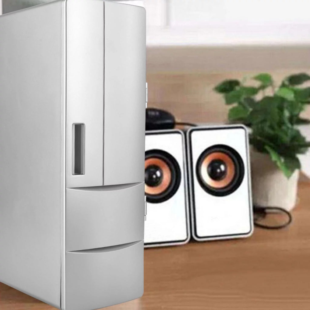Small Fridge Freezer E829049
