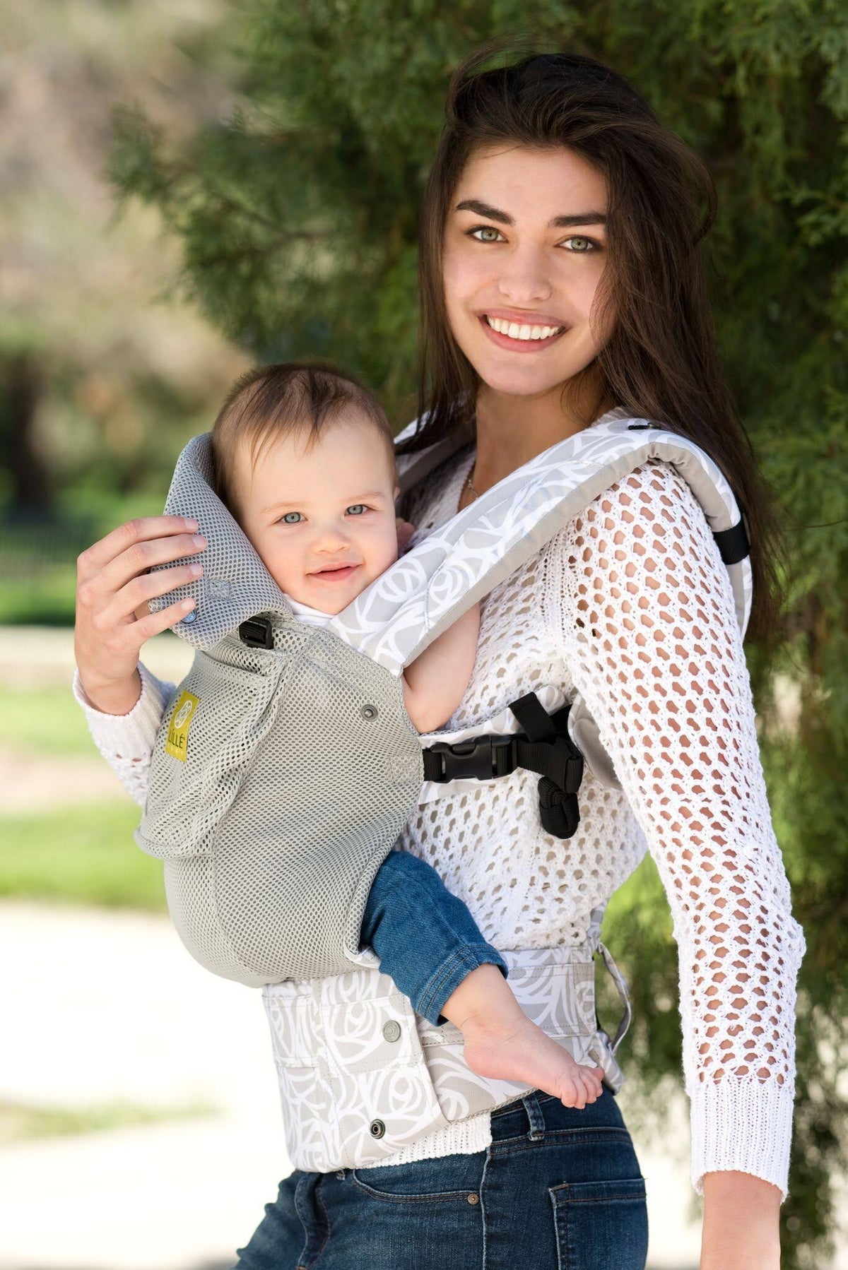 Complete Airflow Baby Carrier E7480
